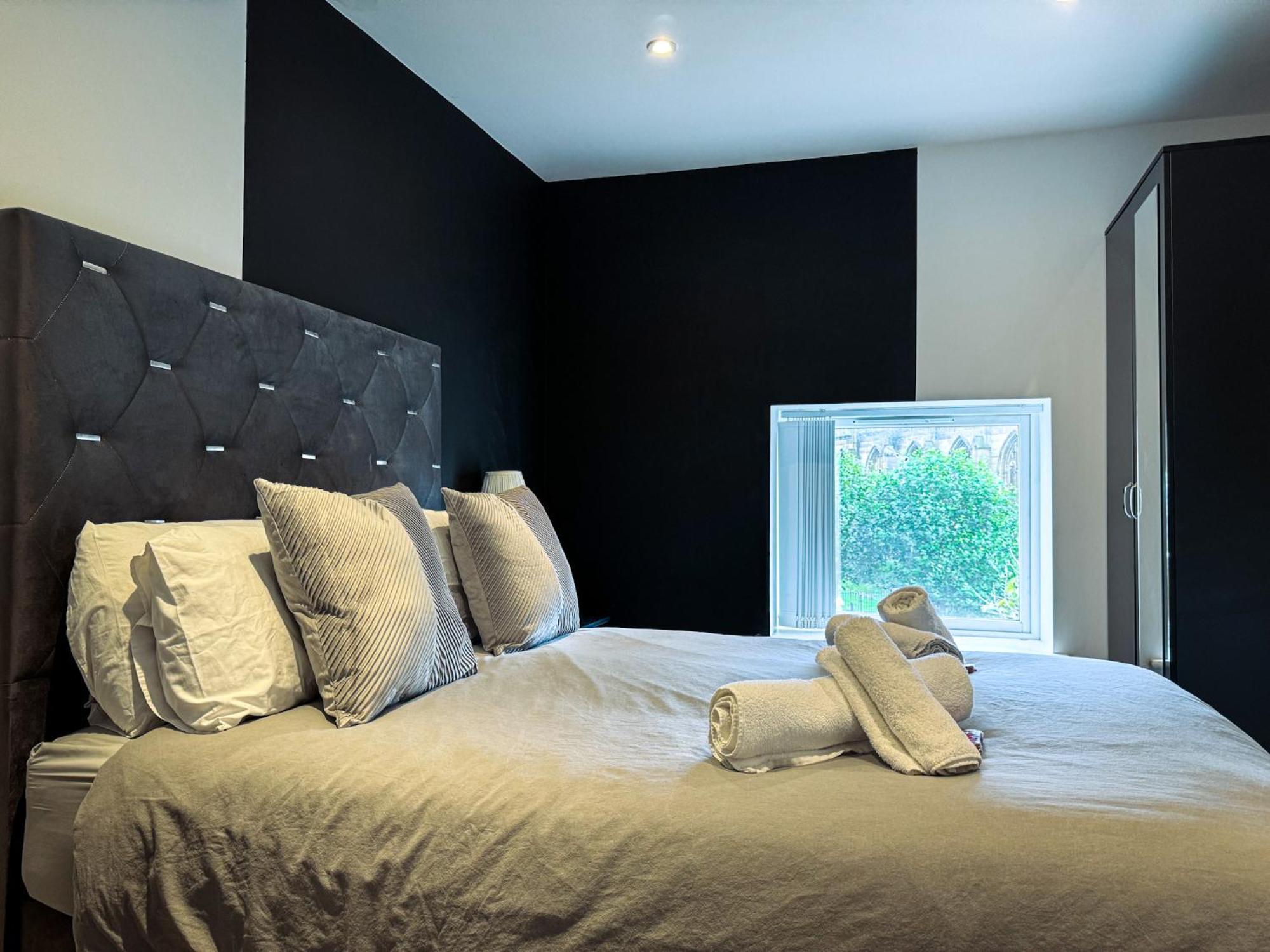 The Seven Suites Liverpool Esterno foto