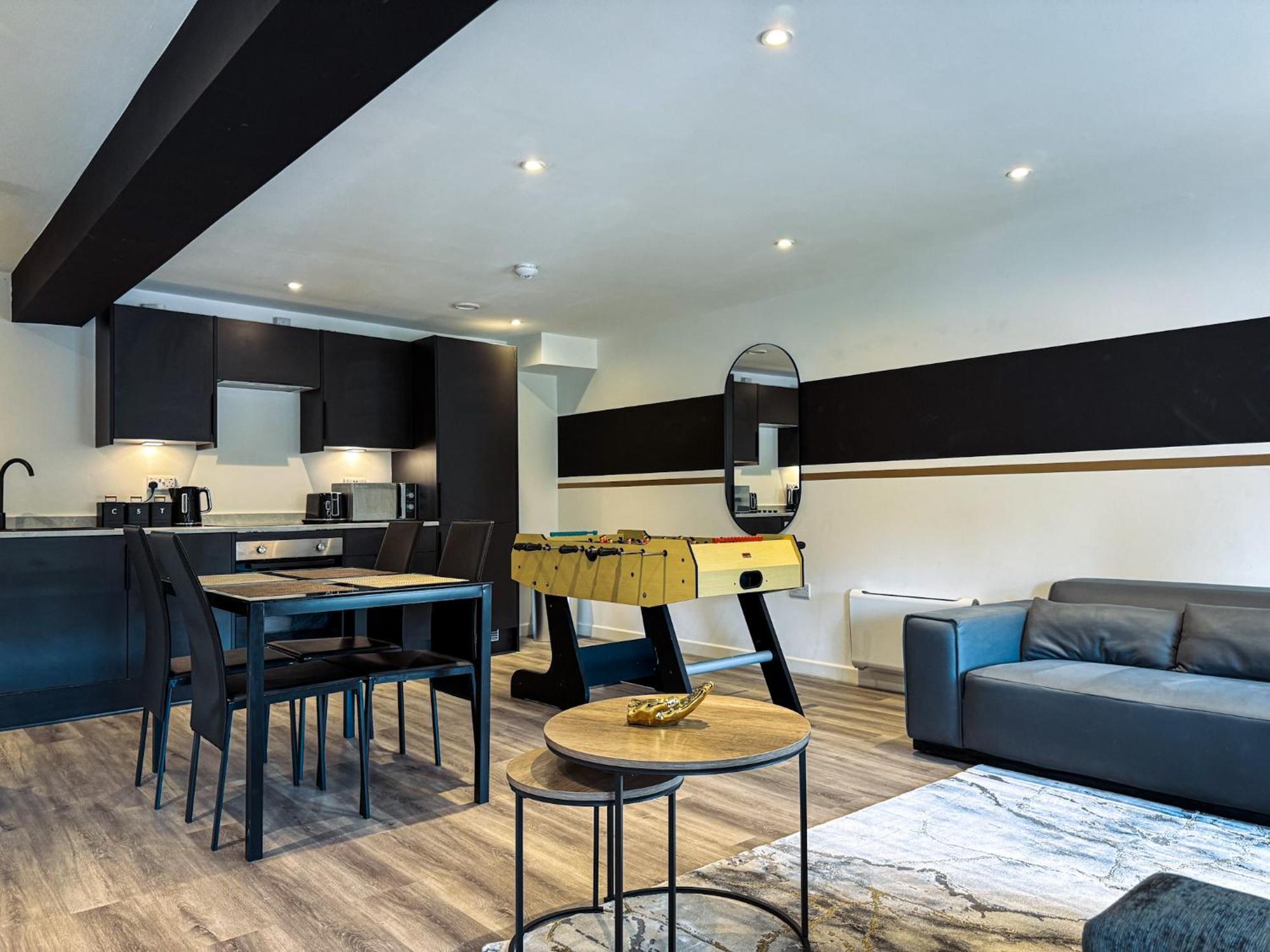 The Seven Suites Liverpool Esterno foto